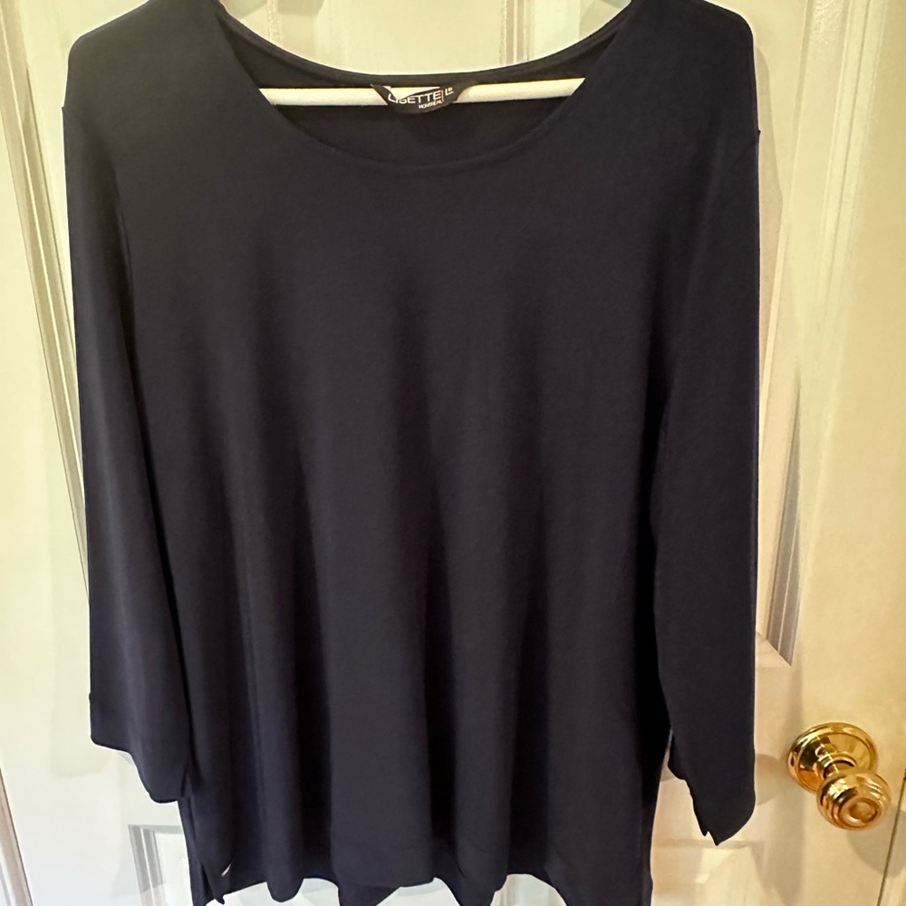 Women’s Lisette-L Montreal designer top